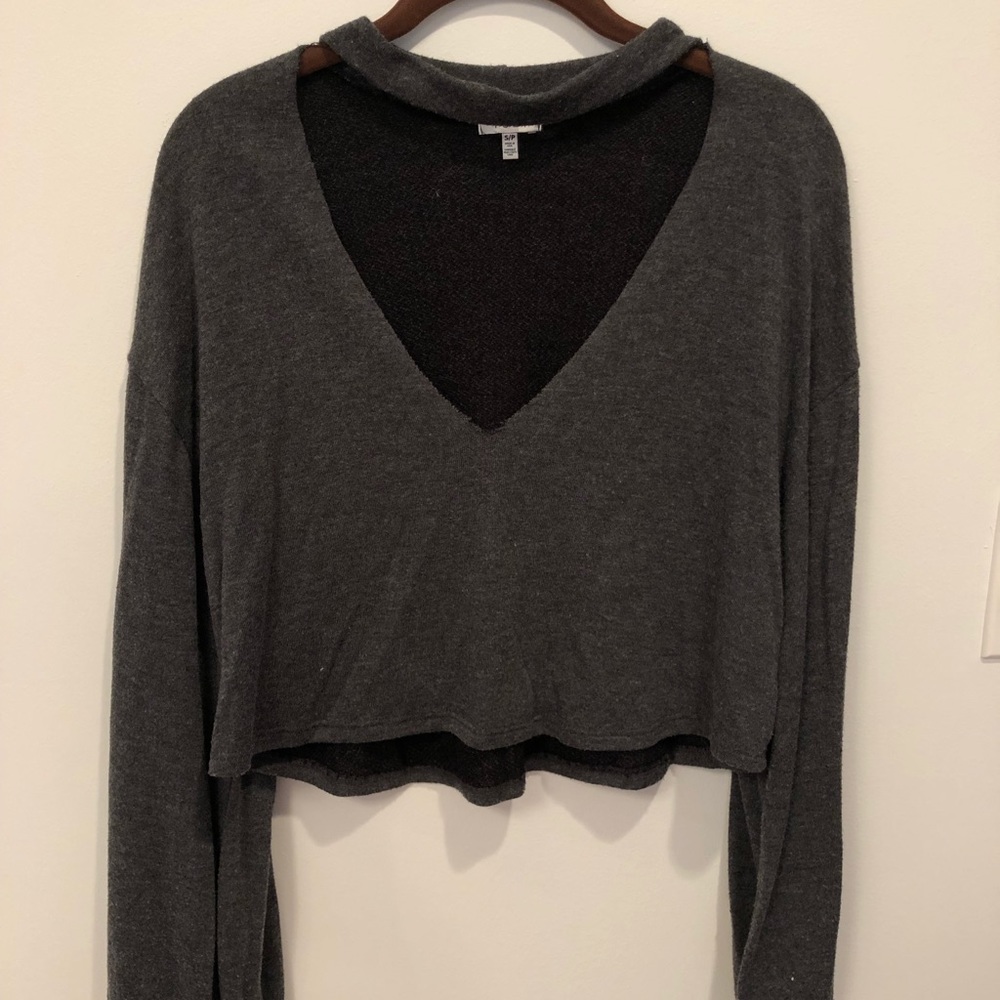 Cropped Sweater with Choker